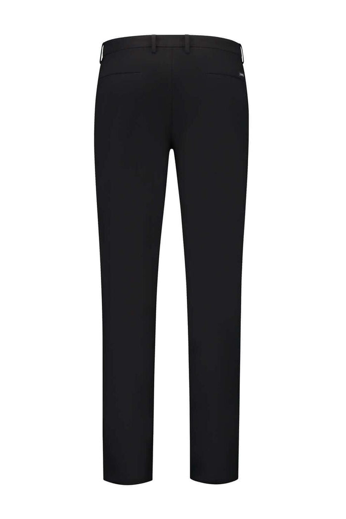 Pantalon comfort stretch zwart MixMatch, zwarte broek met comfort-stretch en zakken, achteraanzicht.