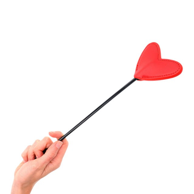 Paleta KINK - RED HEART, pentru jocuri erotice BDSM, din piele, cu inima, rosu /negru 10 cm