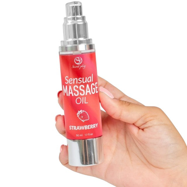 Ulei de masaj SECRET PLAY Sensual Massage Oil - Strawberry, cu efect hidratant, aromă de căpșuni, 50 ml