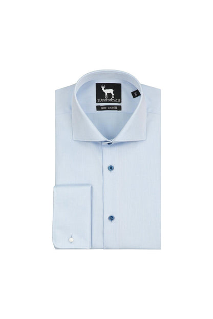 Blumfontain dubbel manchet blauw katoenen overhemd met non-iron afwerking in lichtblauw.