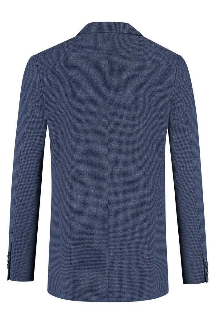 Colbert bi-stretch blauw, achterkant van een blauw bi-stretch colbert met moderne pasvorm en kreukvrij materiaal.