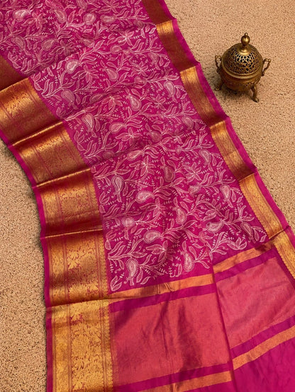 Indiehaat | Pink Organza Silk Saree | Embroidery