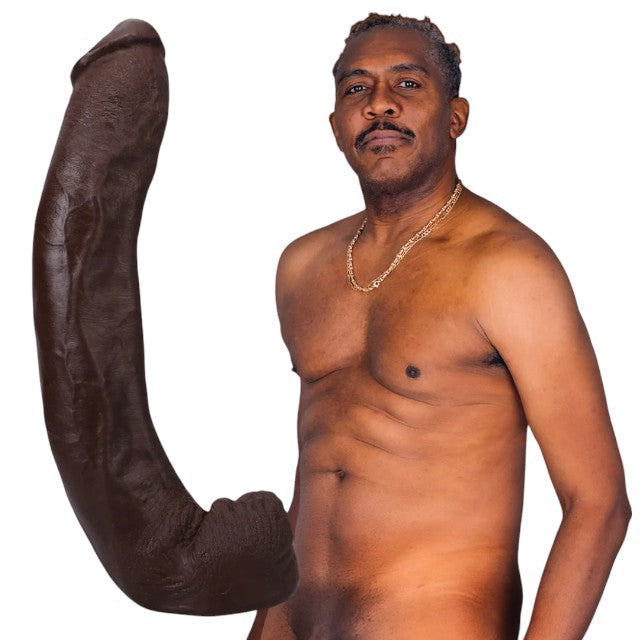 Dildo realist DOC JOHNSON Ultraskyn Signature Cocks - Dredd, bază cu ventuză pentru fixare, 34 cm, culoarea maro