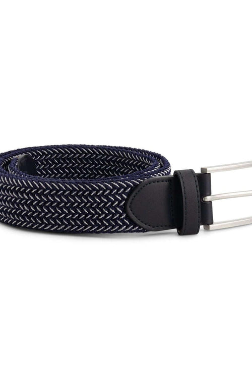 Gevlochten elastische riem blauw-wit met leren details en gesp, perfect voor casual outfits.