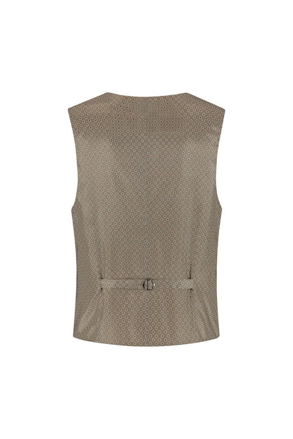 Gilet cappuccino beige, beige gilet made of wool and Tencel for warmth and comfort, back view.