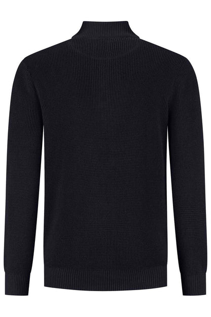 Half zip-knopen structuur navy, achterkant van de katoenen trui met opstaande kraag in donkerblauw.