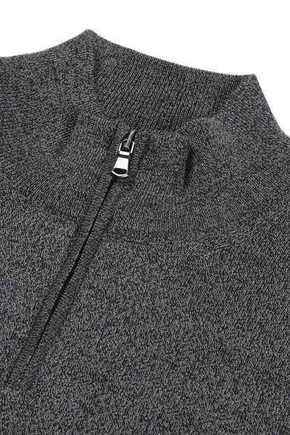 Halfzip merinoblend grijs melange met opstaande kraag en korte rits.