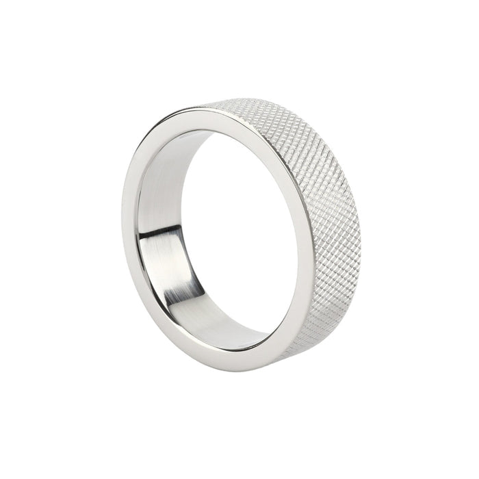 Inel pentru penis MR. STEEL CrissCross C-Ring, cu design geometric, din oțel inoxidabil, diametru 4.5 cm (mic), argintiu