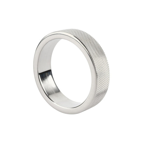 Inel pentru penis MR. STEEL CrissCross C-Ring, cu design geometric, din oțel inoxidabil, diametru 5 cm (mediu), argintiu