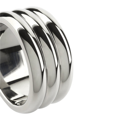 Inel pentru penis MR. STEEL Elegant Deep C-Ring, cu striații, din oțel inoxidabil, diametru 4.5 cm (mic), argintiu