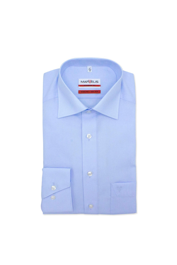 Marvelis modern-fit blauw katoenen overhemd voor heren met knoopsluiting in lichte blauwe tint.