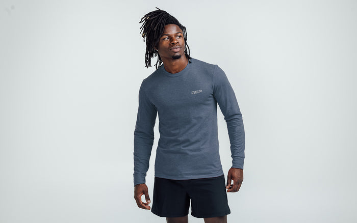 The REP Fitness Men's REP® Long-Sleeve Tri-Blend Crew T-Shirt in Heather Navy/Cool Gray on body