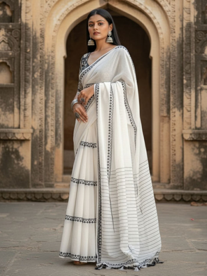 Indiehaat | Pure Khadi Cotton Weaving Design Saree White