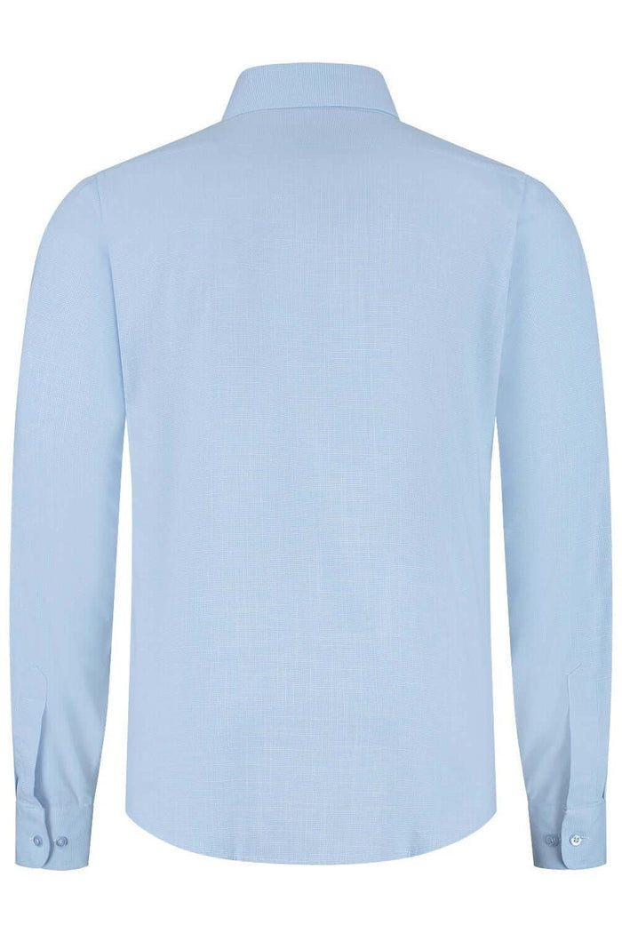 Overhemd bamboe pied-de-poule lichtblauw, achterkant van het lichtblauwe shirt met lange mouwen.