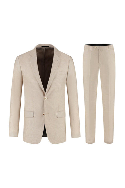 Pak linnenblend strandzand: beige linnenblend pak met nette kraag en knoopsluiting, ademend en comfortabel.