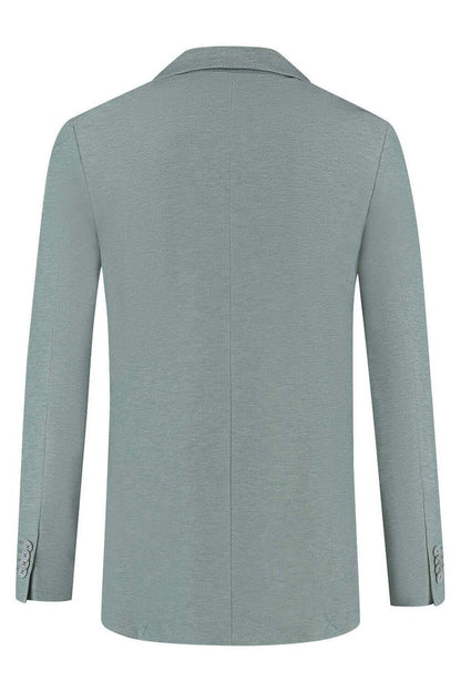 Pak stretch groen - achterkant van een slank en slim fit groen pak met stretch voor zakelijk en sociaal gebruik.