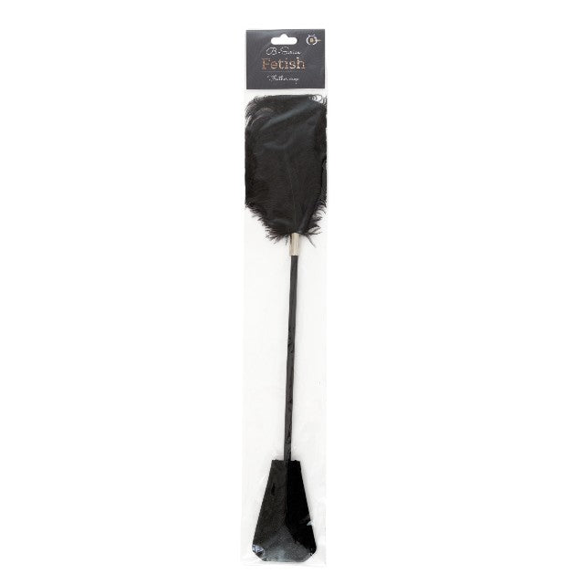Paletă cu puf de gâdilat B-SERIES Fetish Feather Crop, pentru jocuri erotice BDSM, design cu dantelă, culoare negru