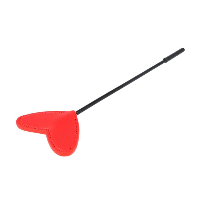 Paleta KINK - RED HEART, pentru jocuri erotice BDSM, din piele, cu inima, rosu /negru 10 cm