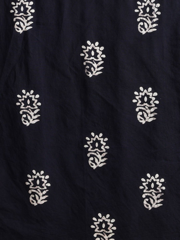 Indiehaat | Kota Doria Hand Wax Batik Suit Black