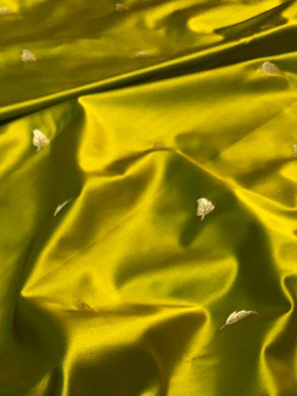Indiehaat | Green Mashru Katan Silk Saree | Brocade