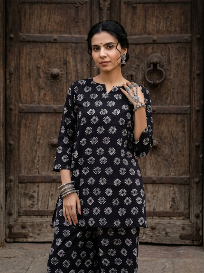 Indiehaat | Blockprinted Cotton Co-Ord Set Black
