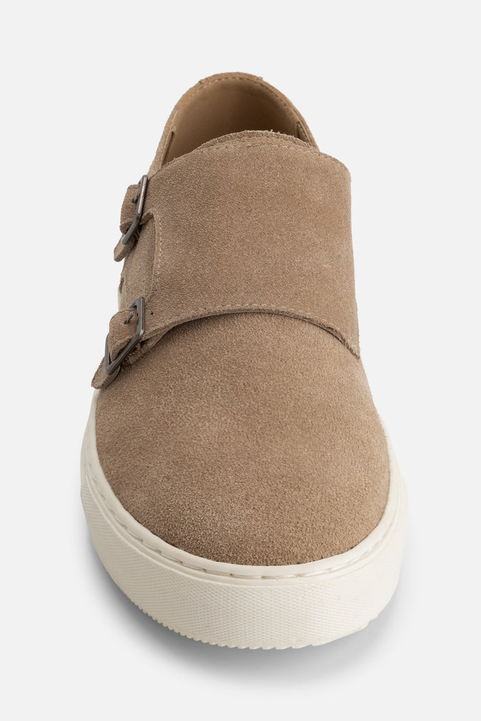 Sneaker dubbele gesp zand