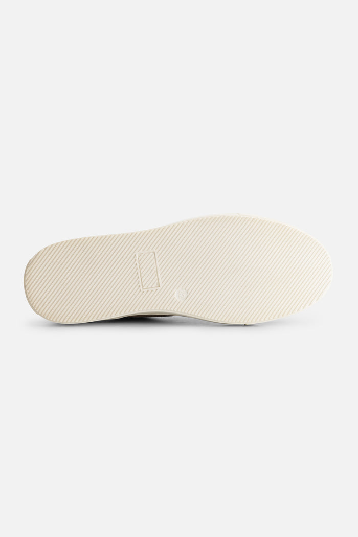 Sneaker dubbele gesp zand
