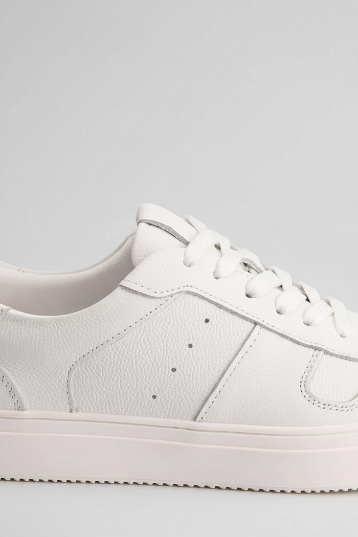 Sneaker leder wit - witte leren sneakers met ademend leer en comfortabele pasvorm.