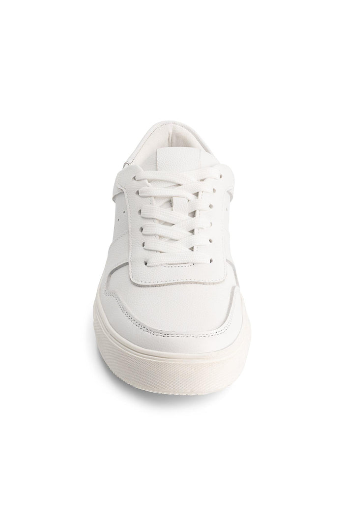 Sneaker leder wit, witte leren sneakers met ademend leer en comfortabele pasvorm.