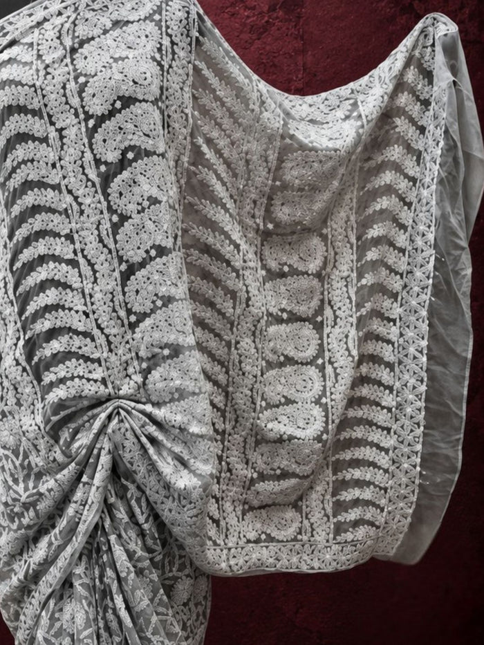 Indiehaat | Gray Georgette Chikankari Saree | Lucknowi