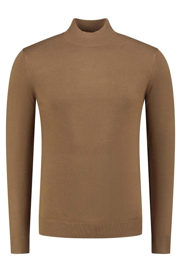 Turtle neck camel