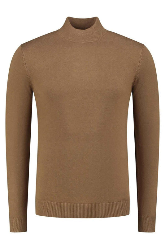 Turtle neck camel