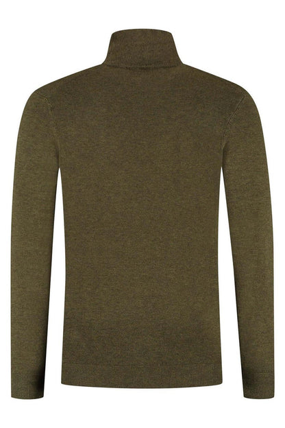 Turtle neck mosgroen, achteraanzicht van mosgroene coltrui met hoge kraag en ribboorden.