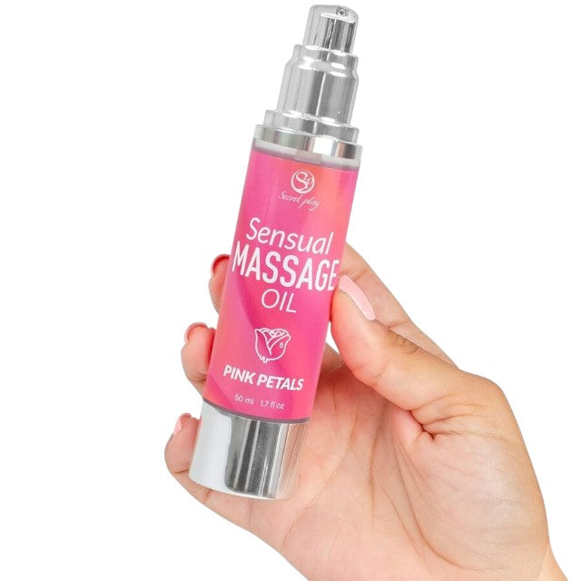 Ulei de masaj SECRET PLAY Sensual Massage Oil - Pink Petals, cu efect hidratant, aromă de trandafir, 50 ml