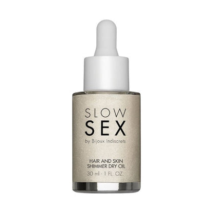 Ulei pentru păr și corp BIJOUX INDISCRETS Slow Sex Shimmer Dry Oil, cu efect iluminator, aromă de cocos, 30 ml