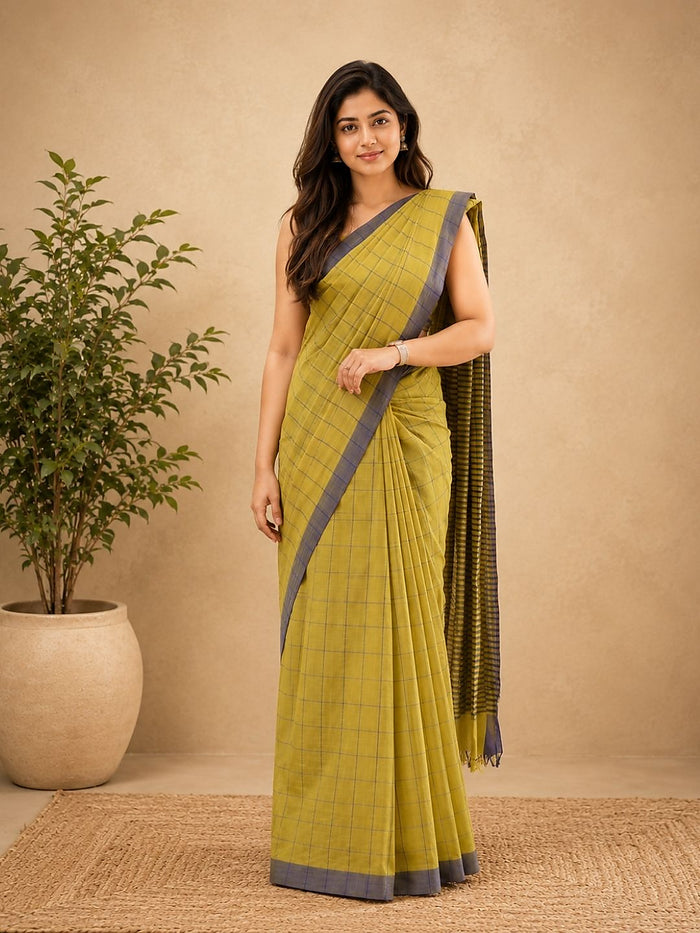Indiehaat | Green Khadi Cotton Handloom Saree