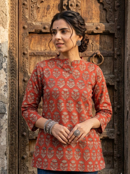 Indiehaat | Handprinted Pure Cotton Top Red